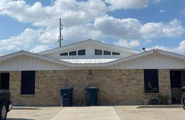 2255 Second St photos photos