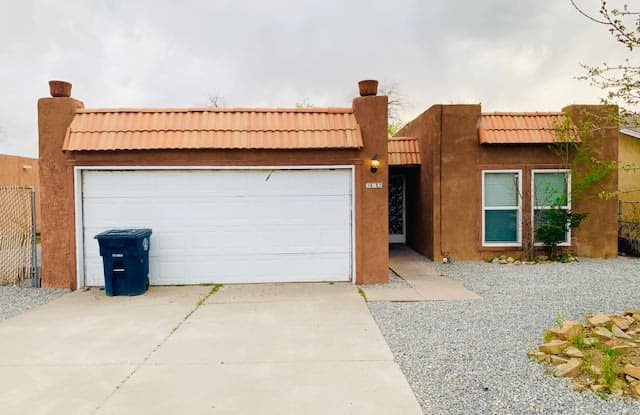 313 Maxine Street Northeast - 313 Maxine Street Northeast, Albuquerque, NM 87123