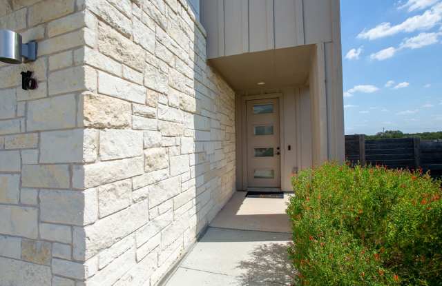 5315 La Crosse Avenue #16 Gallery 3