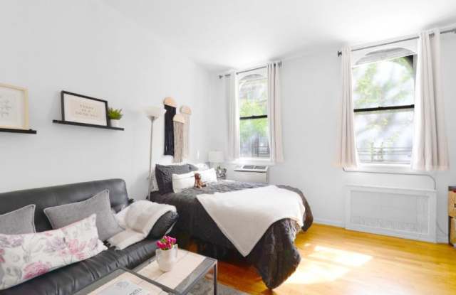 149 E 62ND ST. - 149 East 62nd Street, New York City, NY 10065