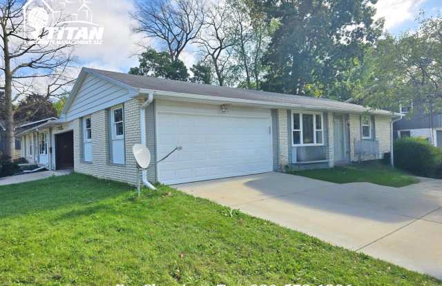 1417 Springdale Ln - 1417 Springdale Lane, Green Bay, WI 54304 1417 Springdale Ln - 1417 Springdale Lane, Green Bay, WI 54304