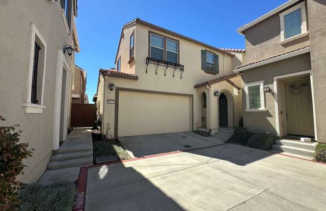 Available Soon!! Gorgeous 5 Bedroom in Elk Grove!! photos photos