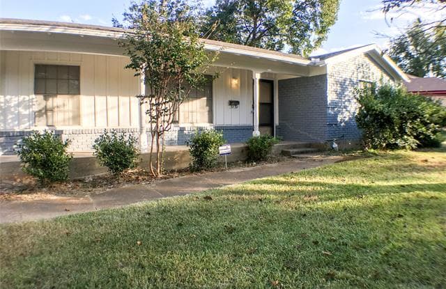 2516 Glen Garden Avenue - 2516 Glen Garden Avenue, Fort Worth, TX 76119