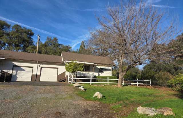 Freshly Updated 2 Bedroom Home in Historic Columbia photos photos