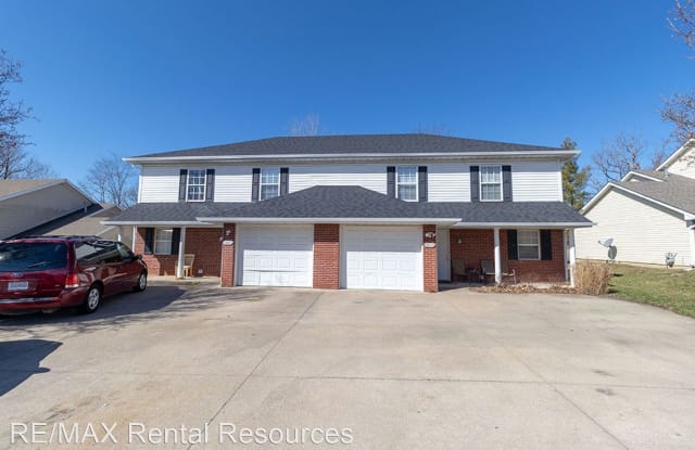1409 Godas Dr - 1409 Godas Circle, Columbia, MO 65202