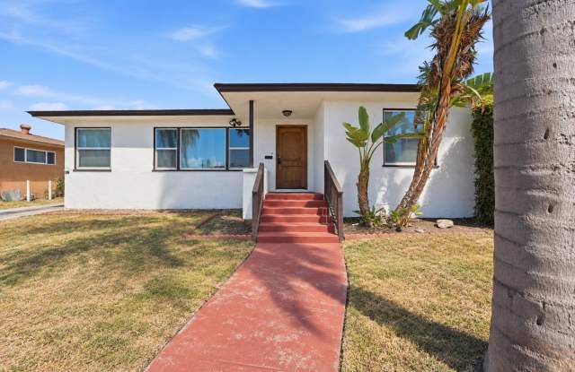 Central AC & 3 car driveway! Gallery 1