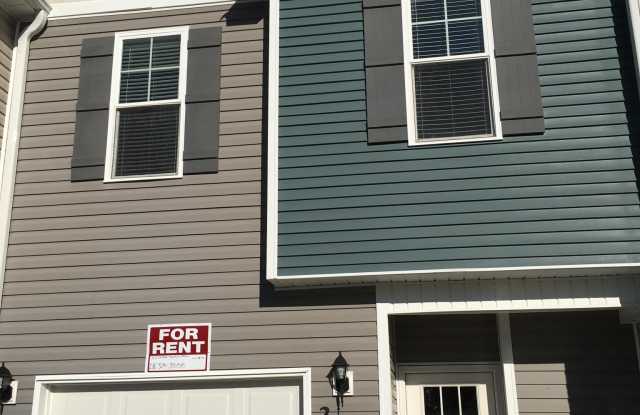 303 Cedar Island Trail Gallery 1