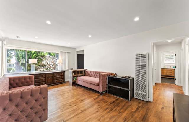 Gorgeous 2 bed + Office Bedroom House For Rent – 8016 Denrock Ave, Los Angeles, CA 90045 Gallery 1