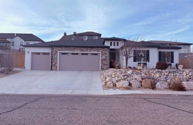 Gorgeous Cedar City Home! 3 Bedroom, 2 Bathroom photos photos