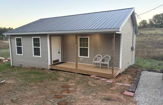 9096 New Jackson Highway Gallery 1