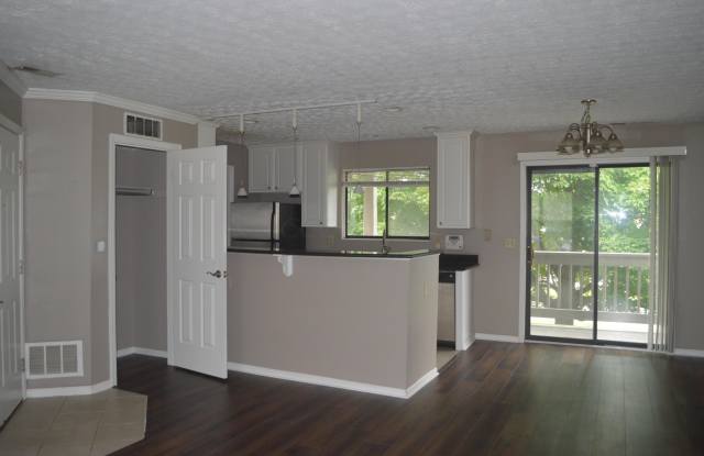 2744 Greystone Drive photos photos