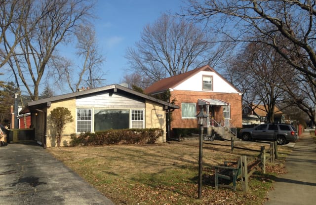 5636 Theobald Rd - 5636 Theobald Road, Morton Grove, IL 60053