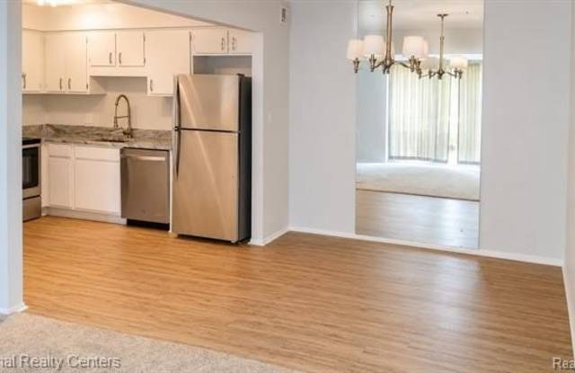 8697 KENNEDY Circle Gallery 4