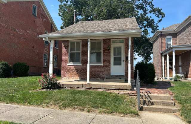 Charming 1-Bedroom Home in Quincy’s German Historic District photos photos Charming 1-Bedroom Home in Quincy’s German Historic District photos photos