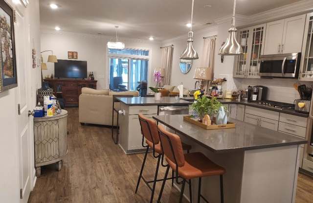 6409 Truxton Lane Gallery 4