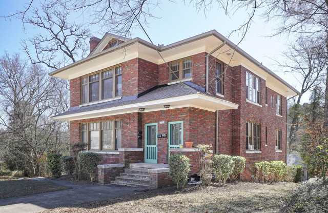 204 E Markham Ave Apt 4 - One Month Rent Free!! photos photos
