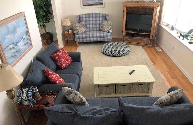 32 N Colgate Gallery 2