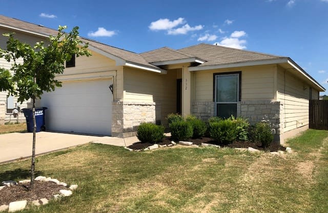 332 Liberty St - 332 Liberty Street, Hutto, TX 78634