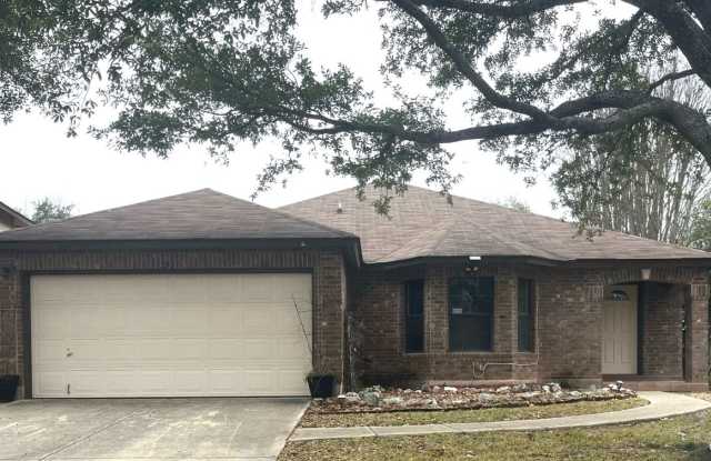 2327 STALLION RUN - 2327 Stallion Run, San Antonio, TX 78259