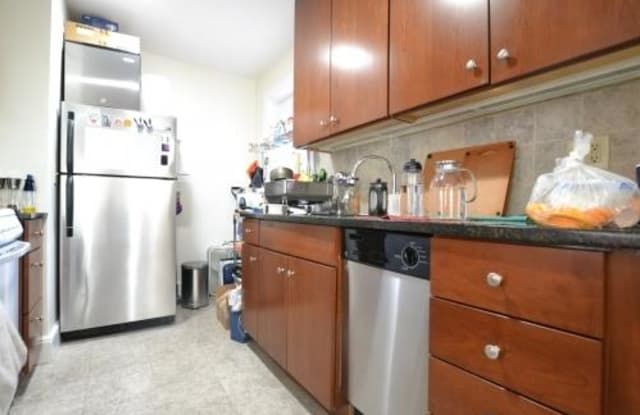 37 Highland Ave - 37 Highland Avenue, Cambridge, MA 02139