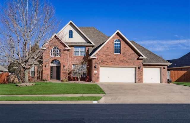 717  NE Essex  CT photos photos