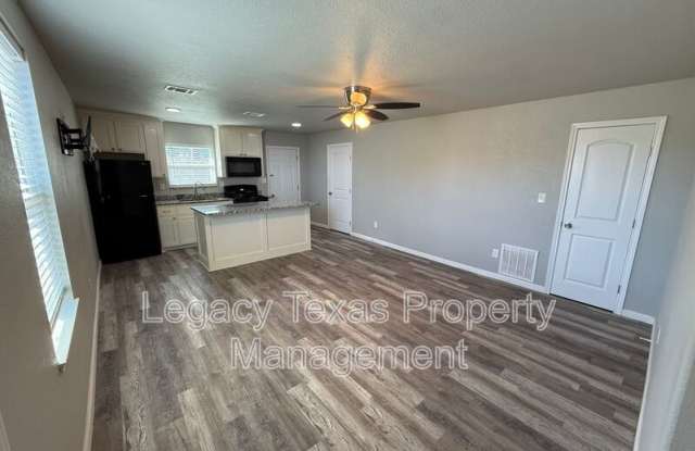 101 Lane Ave - 101 Lane Ave Apt 2 photos photos