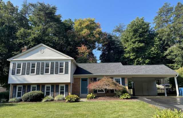 10829 PAYNES CHURCH DRIVE - 10829 Paynes Church Drive, Fairfax Station, VA 22032