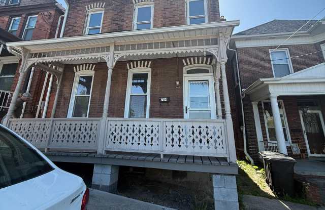 704 5TH STREET - 704 5th Street, Huntingdon, PA 16652