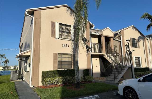 1533 S Liberty Ave photos photos