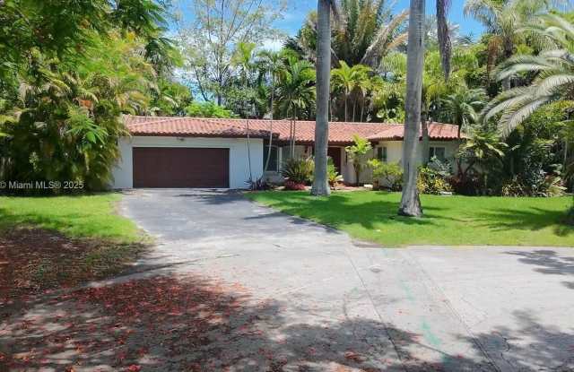 18421 SW 86th Ct photos photos