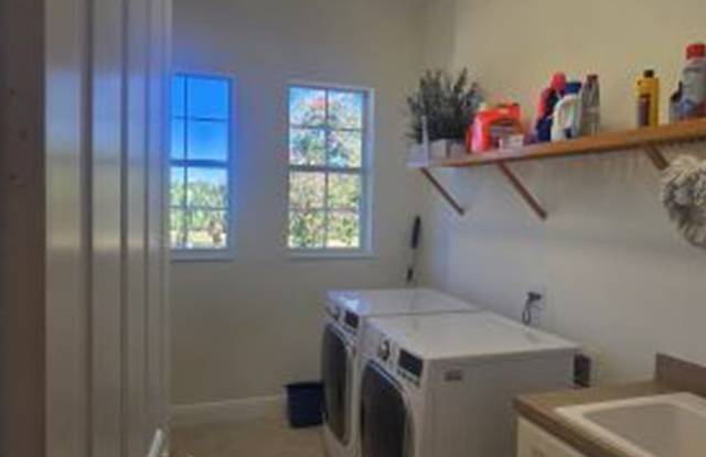 9142 Cherry Oaks Ln photos photos