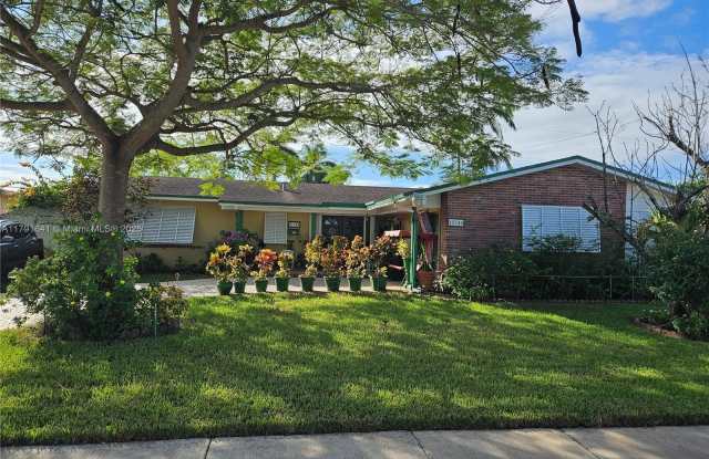 12340 SW 41st St photos photos