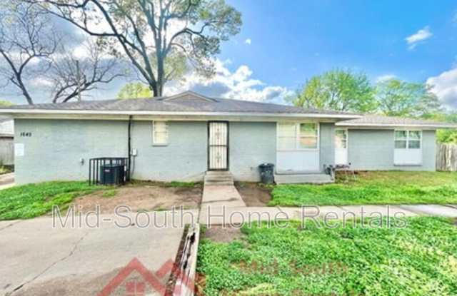 1645 Wells Station Rd photos photos