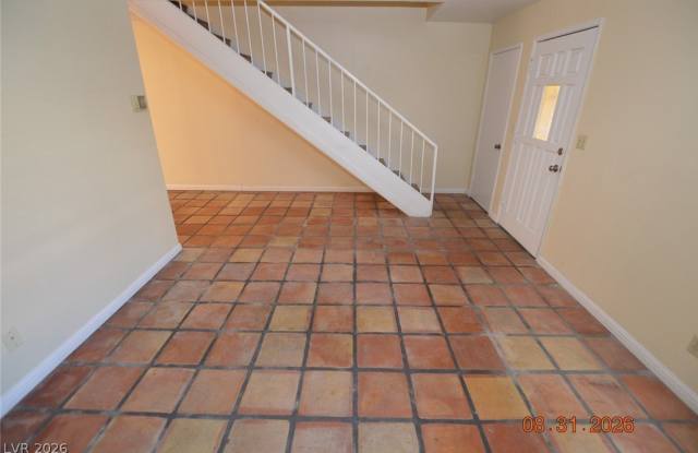 5265 Child Court Gallery 3