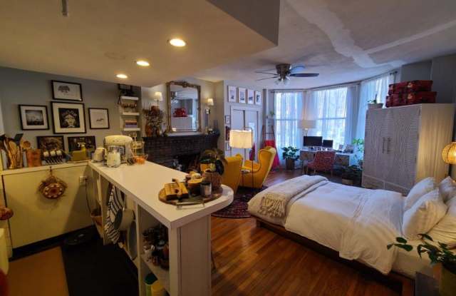 224 Commonwealth Ave. - 224 Commonwealth Avenue, Boston, MA 02116