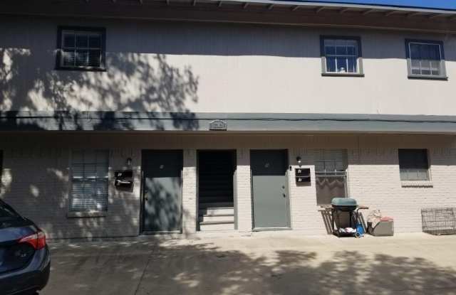 1702 Hunt Street photos photos