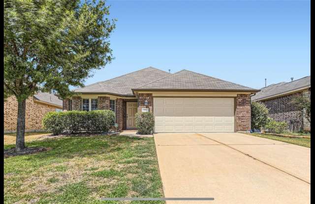 305 Country Crossing Circle - 305 Country Crossing Circle, Magnolia, TX 77354