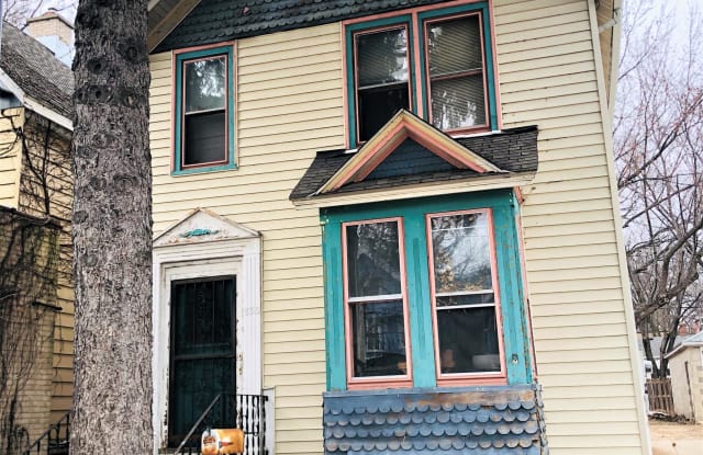 838 East Johnson Street, 2 - Upper - 838 East Johnson Street, Madison, WI 53703