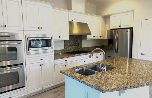 80 Mapleton Gallery 2
