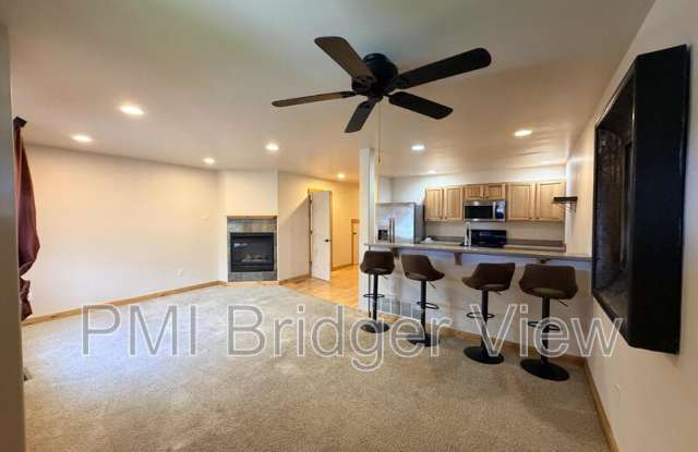3147 Cattail Street Gallery 2