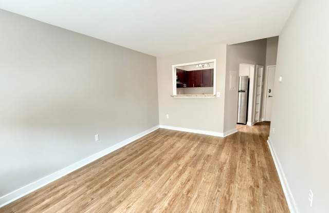Franklin Court Apartments photos photos