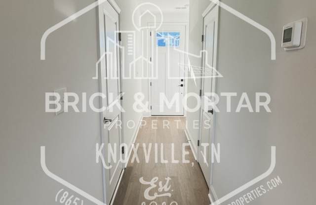 1446 Mountain Quail Circle Gallery 4