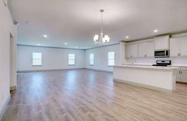 219 Community Drive Gallery 2