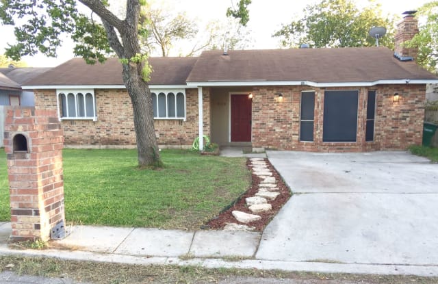 9558 Valley Dale St - 9558 Valley Dale Street, San Antonio, TX 78250
