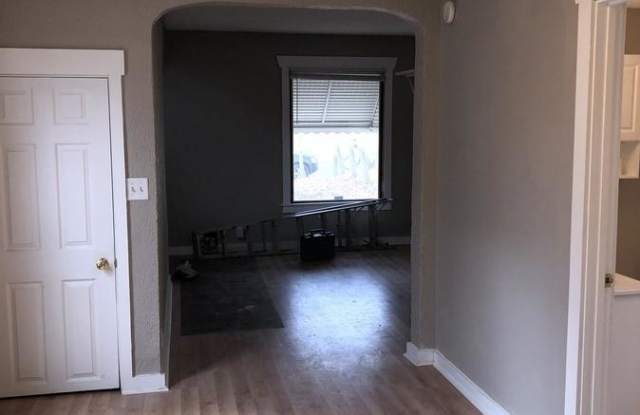 2510 Upton Avenue North Gallery 4