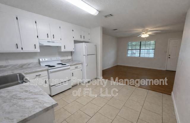 4185 Ravenwood Drive photos photos