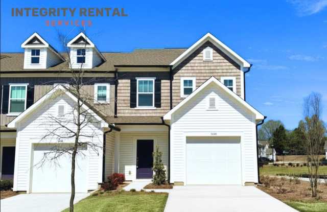 BEAUTIFUL 3 Bedroom Townhome minutes from I-85 -Concord Lakes AVAILABLE NOW photos photos