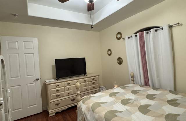 7204 North 44th Lane - 7204 North 44th Lane, McAllen, TX 78504