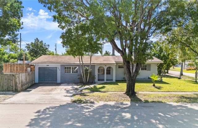7591 Pierce St photos photos