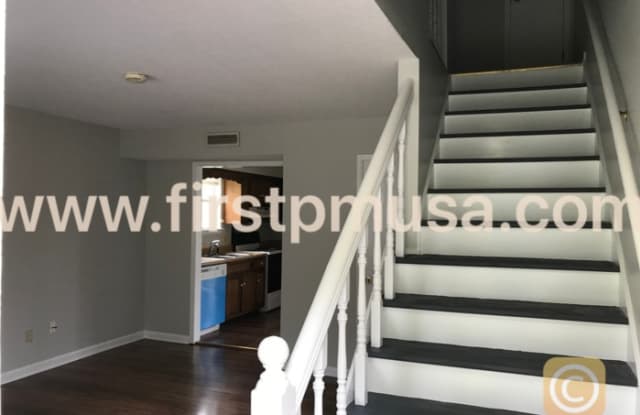 1286 Wright Street Gallery 2